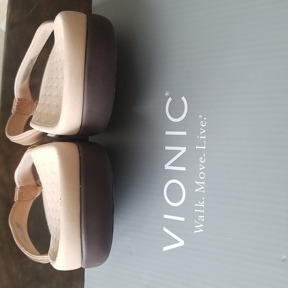 VIONIC Tide Flip Flops With Arch Support - Picture 11 of 14